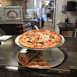 Roma 91 Photos 121 Reviews Italian 310 Atwells Ave Federal Photo Of Roma Providence Ri United States Pizza By The Slice