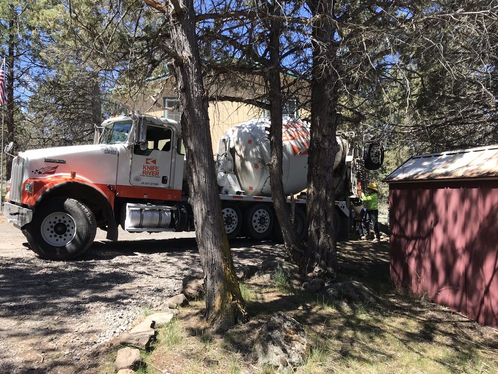 image of business Knife River Materials Redi-Mix