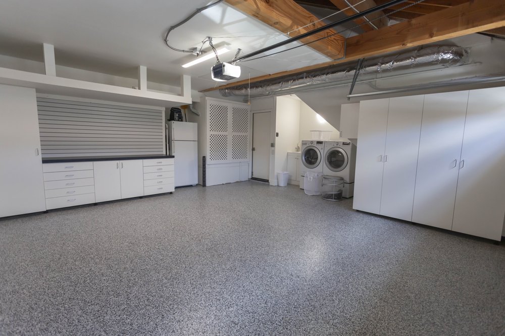 image of business King Cabinet