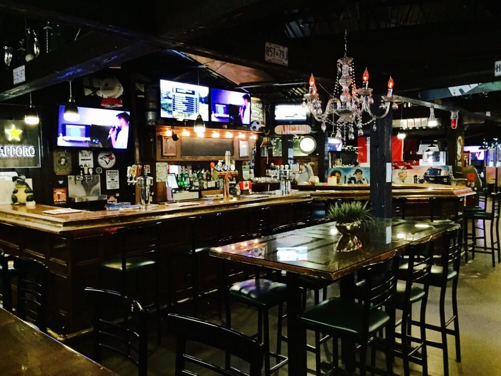Tickled Toad Pub & Grill 14 Photos & 26 Reviews Pubs 330 Steeles