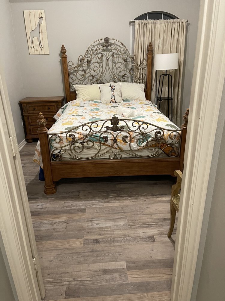 image of business Forever Floors Wholesale
