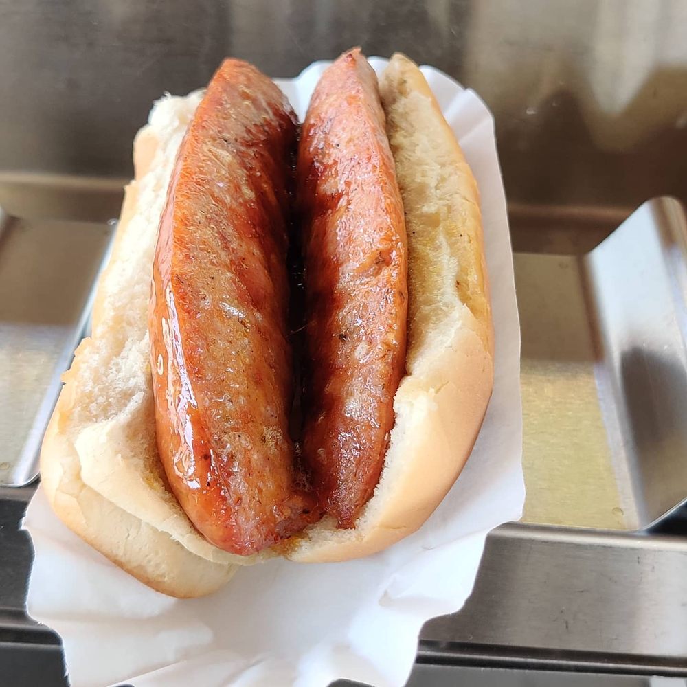 Around the Country Hotdogs and Sausages Around the Country Hotdogs and Sausages