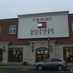 Tommy hilfiger dartmouth crossing Welcome to Tommy Hilfiger. Classic, American cool style since —delivering a modern twist on tradition, reinventing the fashion icons of prep, nautical, sport and rock-n-roll for today. Classic, American cool style since —delivering a modern twist on tradition, reinventing the fashion icons of prep, nautical, sport and rock-n-roll for today.