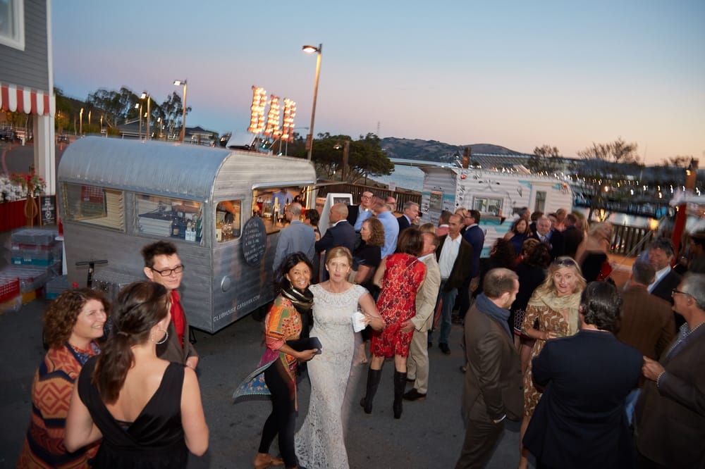 Clubhouse Caravan Charters