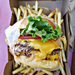 Pier Burger 424 Photos 494 Reviews Seafood 330 Santa Monica Photo Of Pier Burger Santa Monica Ca United States Double