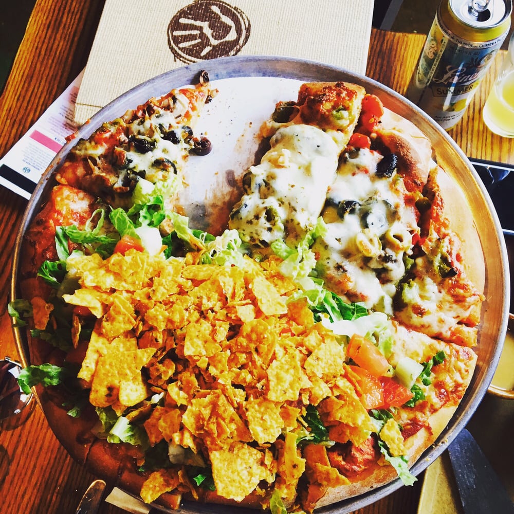 Roots Handmade Pizza 168 Photos & 703 Reviews Pizza 1924 W