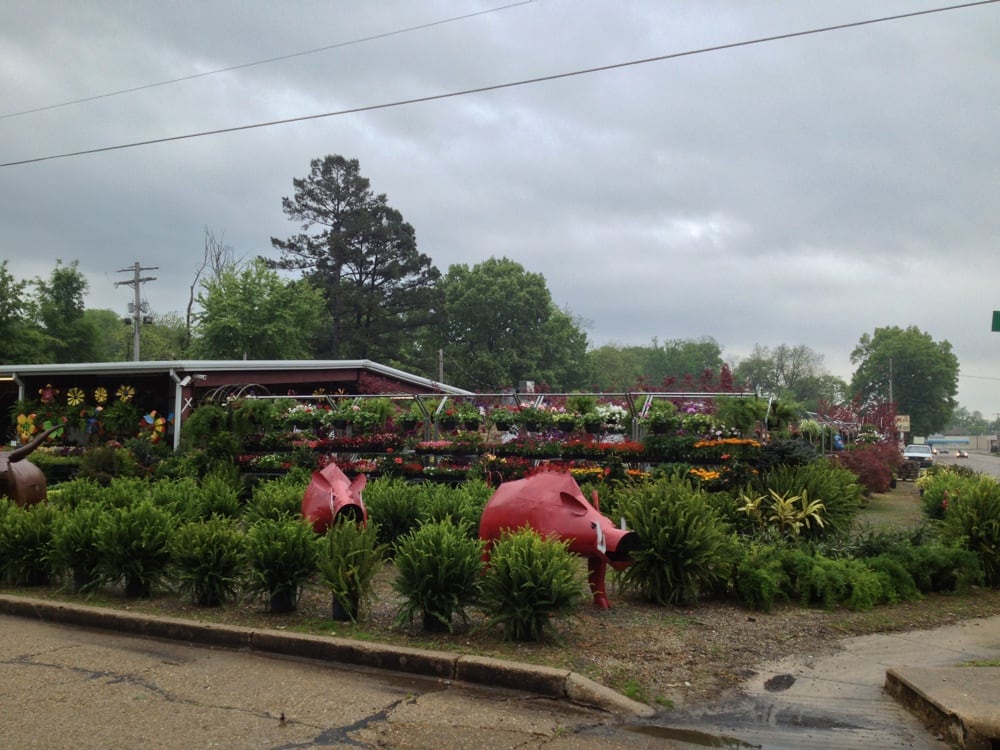 Worley’s Lawn & Garden Nurseries & Gardening 840 N Washington St
