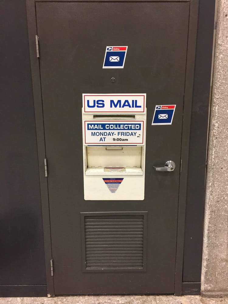 Dulles Airport Post Office