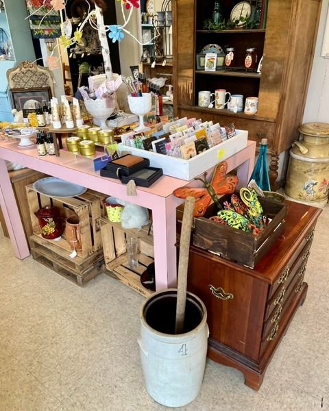 Grace's Gifts And Thrifts