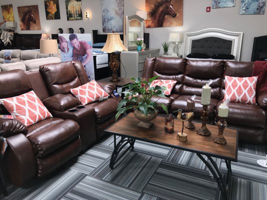 Hollywood Furniture 800 E Chicago St Elgin Il S Photos 10