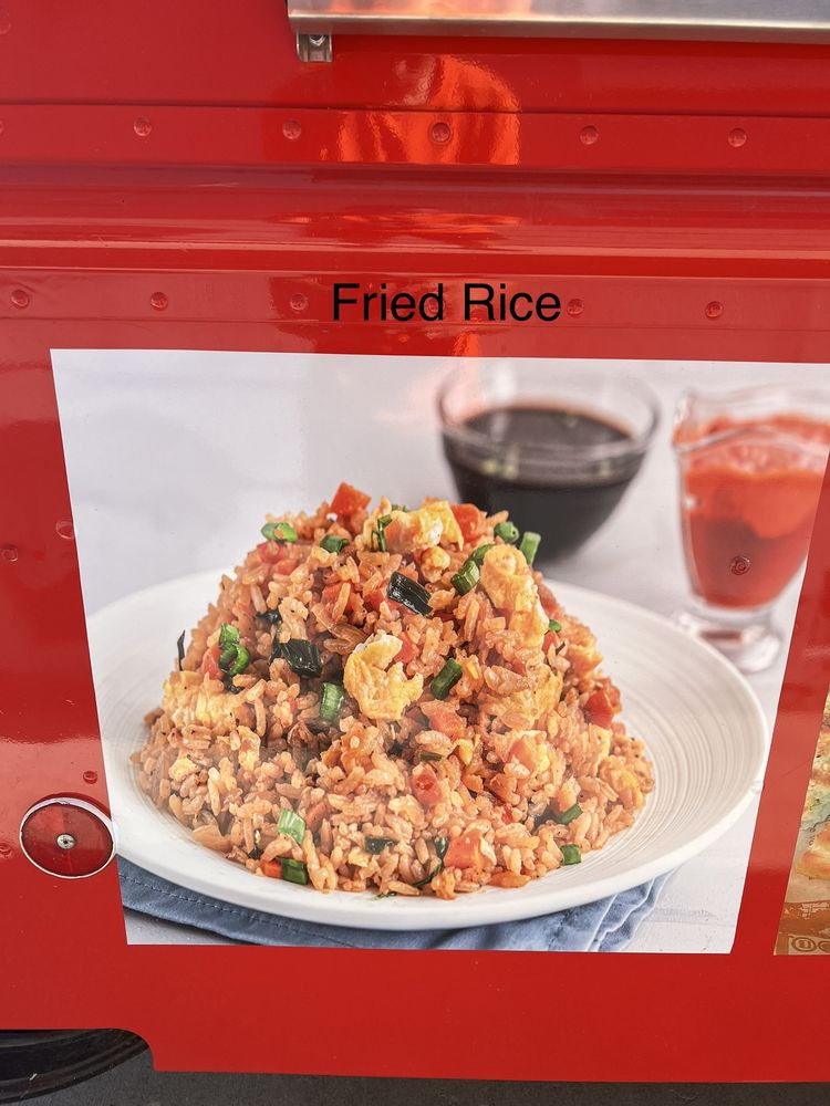 Lucky Bao Food Truck