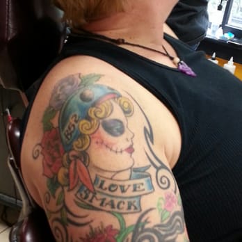 aces and eights tattoo 64 photos u0026 25 reviews tattoo 1115 aces and eights tattoo 64 photos u0026 25 reviews tattoo 1115