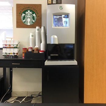 Hopkins Acura Of Fairfield 13 Photos 42 Reviews Auto Repair Photo Of Hopkins Acura Fairfield Ca United States Starbucks Coffee
