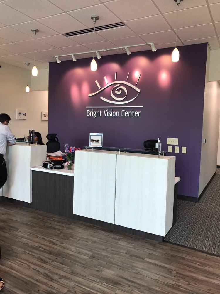 Bright Vision Center 29 Photos Optometrists 836 E Chatham St