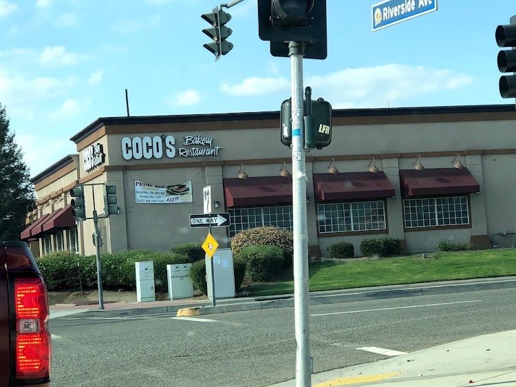 Coco's Bakery Restaurant