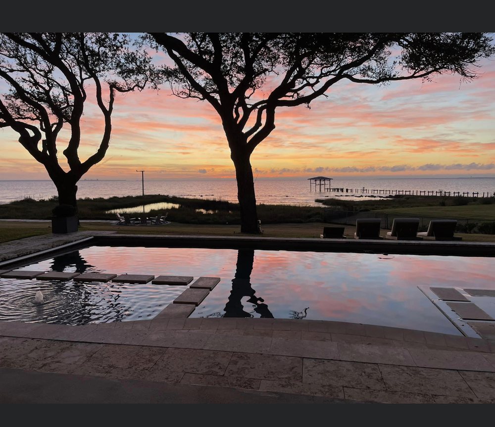 Roth Pool Cleaning