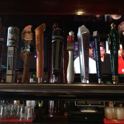 Local Bar And Grill 15 Photos 44 Reviews Sports Bars 3924 Photo Of Local Bar And Grill Bayside Ny United States Some