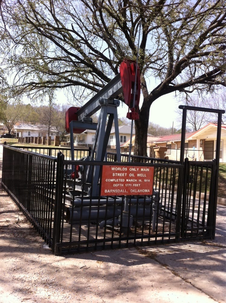 Barnsdall Main Street Oil Well Landmarks & Historical Buildings 822
