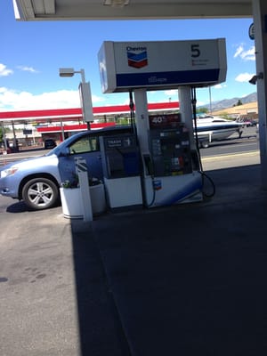 Bell's Chevron Food Mart