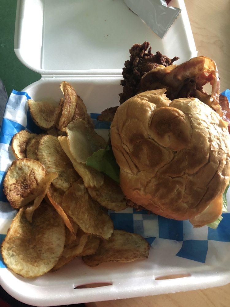 3T's Chicken and Shakes