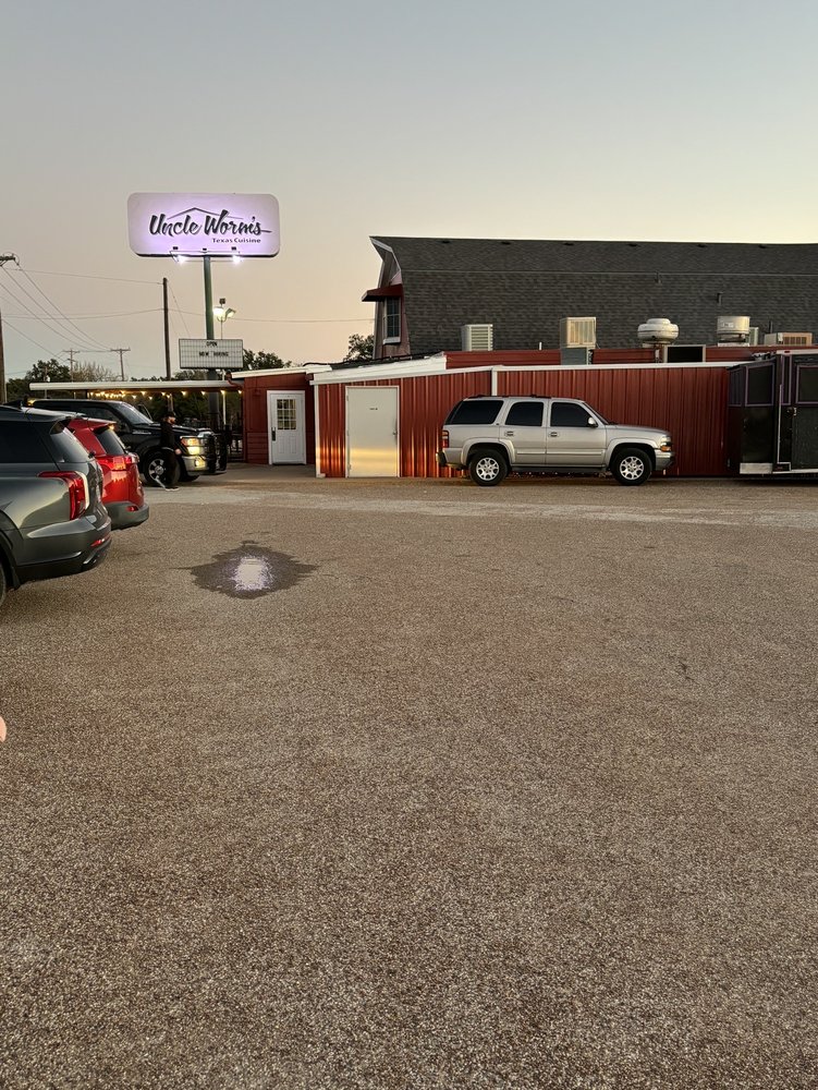 Uncle Worm's Texas Cuisine