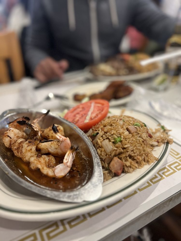 El Pabellon De Oro El Pabellon De Oro