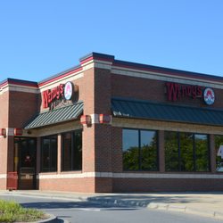 Wendy S 14 Reviews Burgers 16055 Johnston Rd Ballantyne Photo Of Wendy S Charlotte Nc United States
