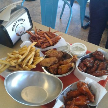 Crazy Mike’s Wings Image