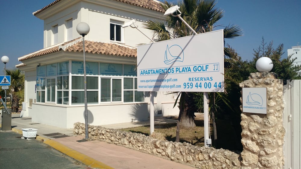 Apartamentos Playa Golf