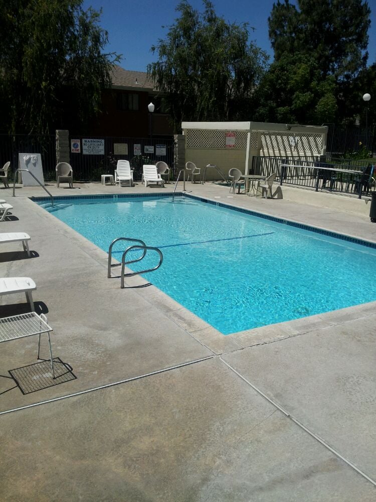 Hidaway Apts