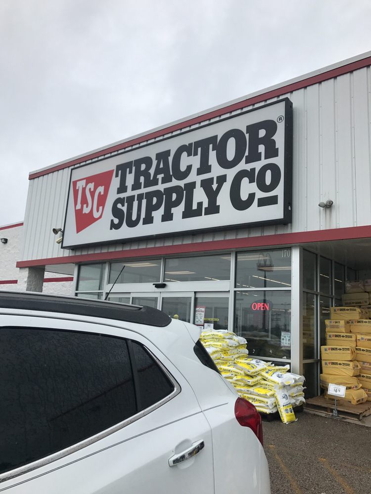 Tractor Supply, Troy Roadtrippers