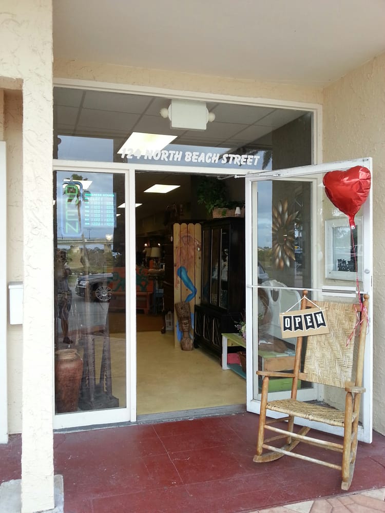 Design & Consign Furniture