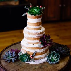 Ooo La Creative Cakes Desserts 62 C St Laconia Nh Photo Of Ooo La Creative Cakes Laconia Nh United States