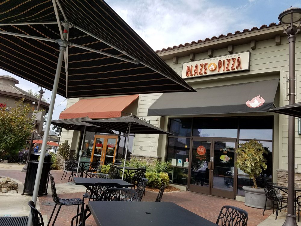 La Cañada Flintridge Town Center Shopping Centers La Canada