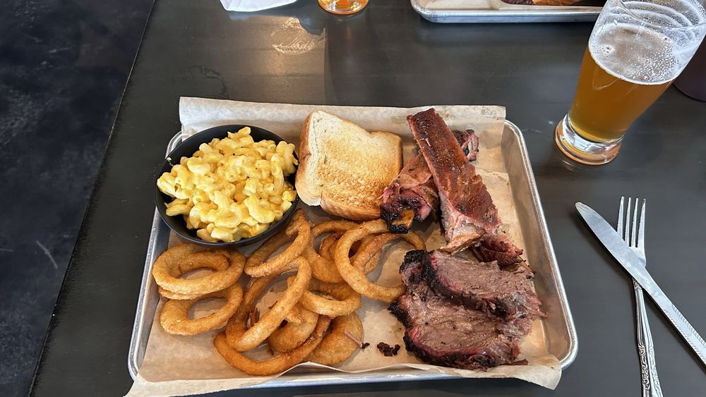 Smokin E’s BBQ