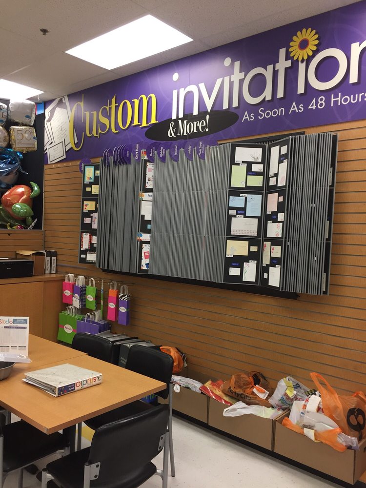 Party City 13 Photos & 14 Reviews Party Supplies 3707 Easton