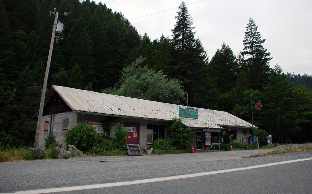 Salmon River Outpost Grocery 99531 State Hwy 96, Somes Bar, CA