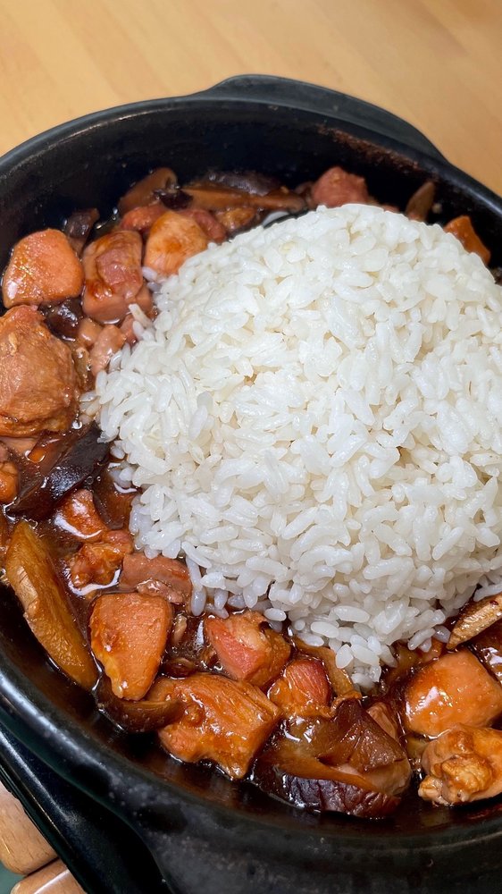 Yang's Braised Chicken Rice
