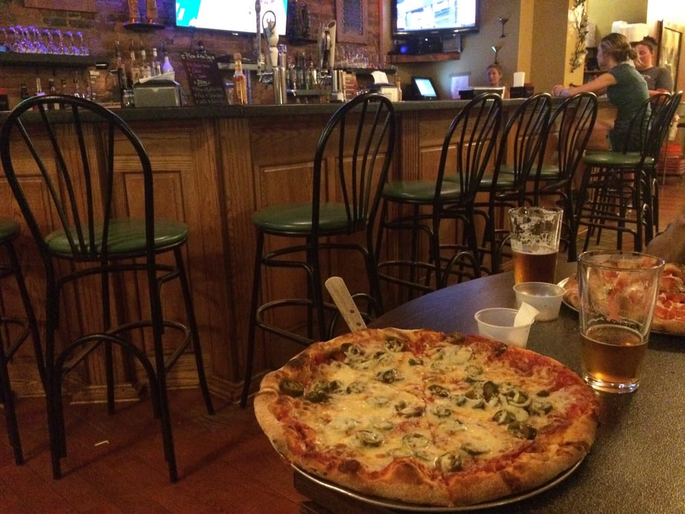 Atlas Brick Oven Pizza 27 Photos & 95 Reviews Pizza 35 E Market