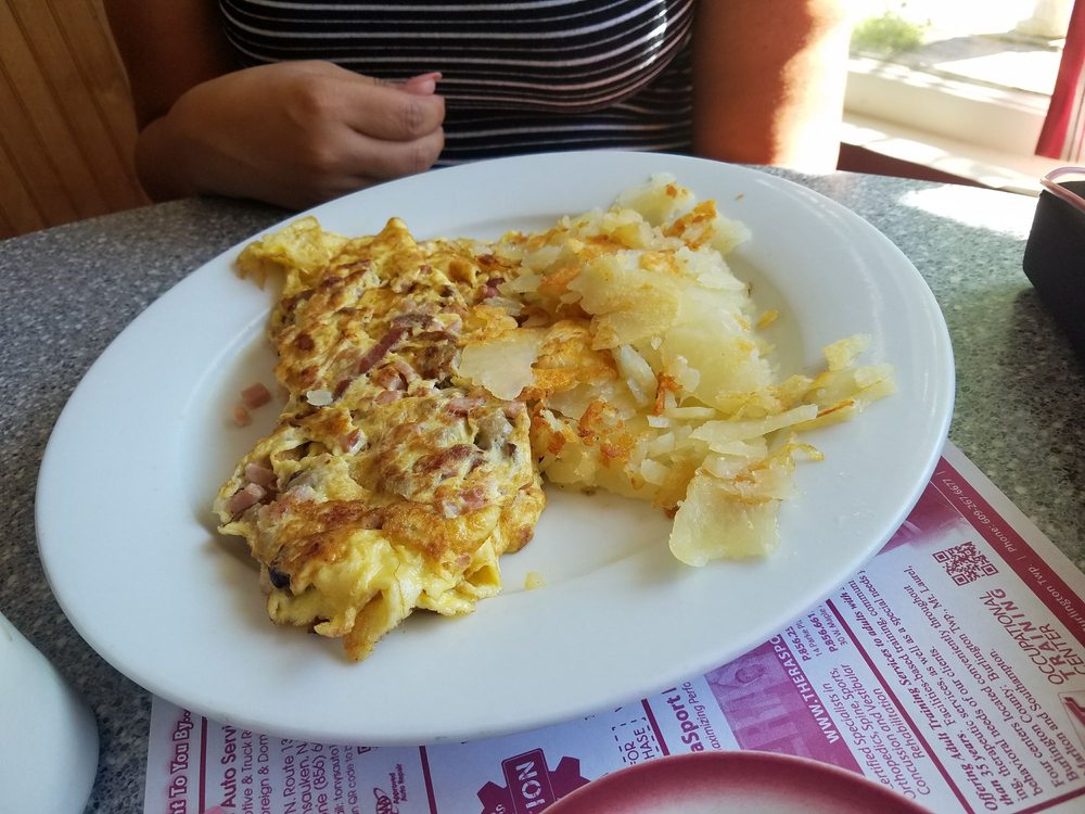 Merchantville Diner 26 Reviews American (Traditional) 24 S Centre