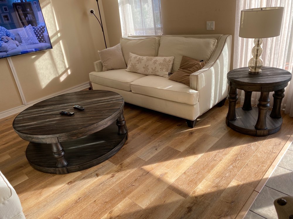 image of business Studio Moulding & Hardwood Flooring