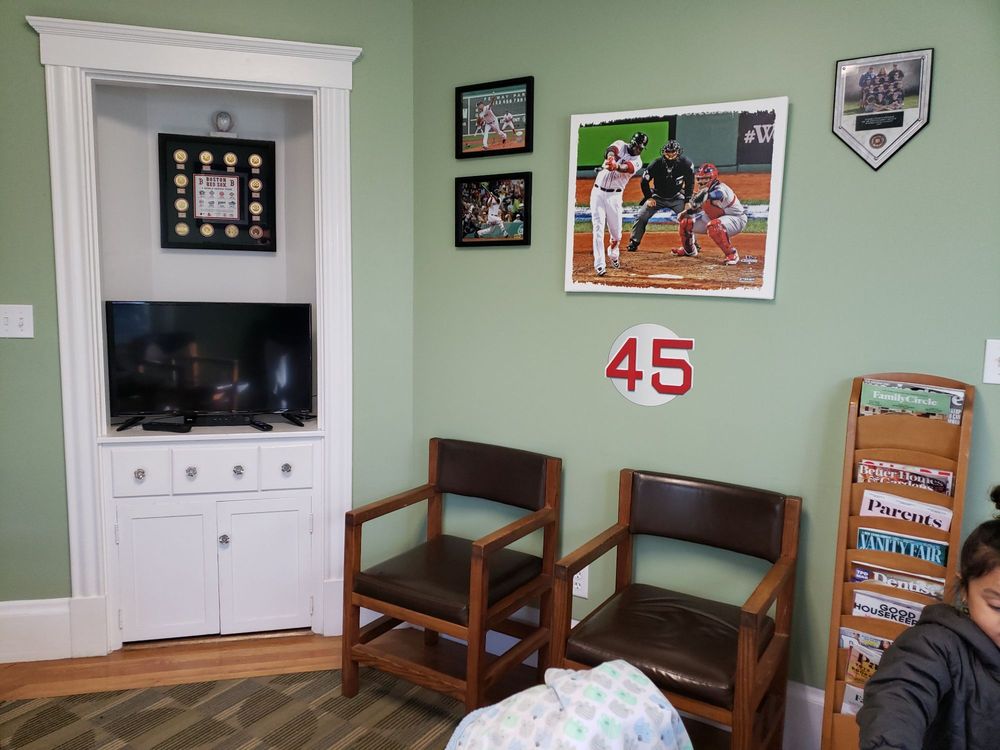 image of business Broadway Family Dental