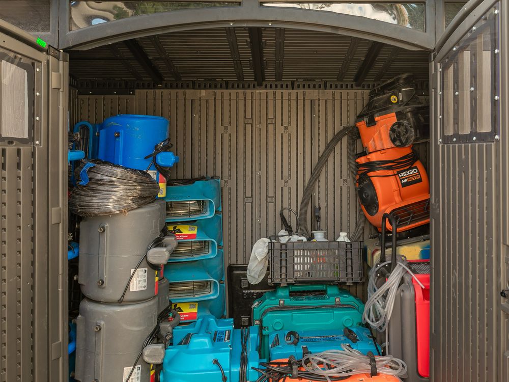 Re-store Services