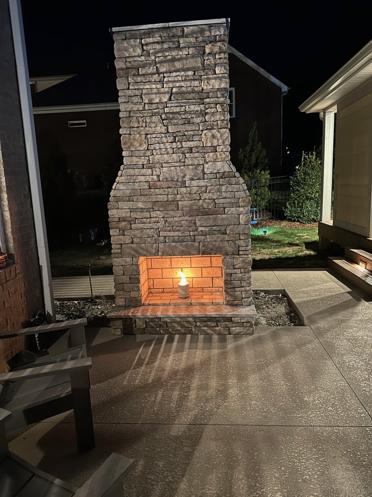 Standing Stone Pools & Patios