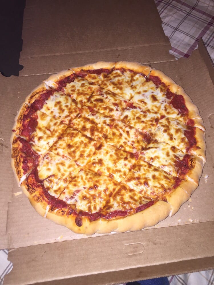 Photo of Mama Rosa Pizza & Pasta - Arlington Heights, IL, United States. Pepperoni double dough