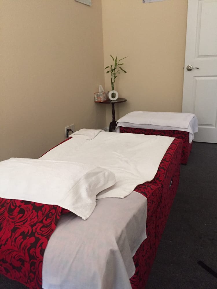 Happy Feet Relaxation Spa 57 Reviews Massage 68333 East Palm