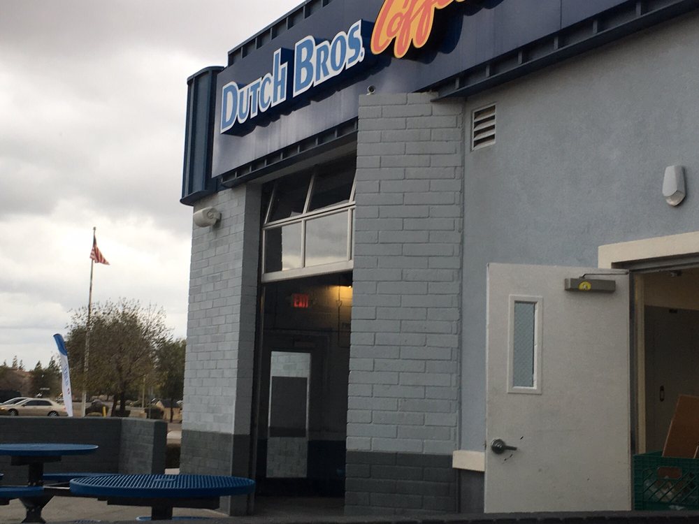 Dutch Brothers Coffee 77 Photos & 166 Reviews Coffee & Tea 722 N