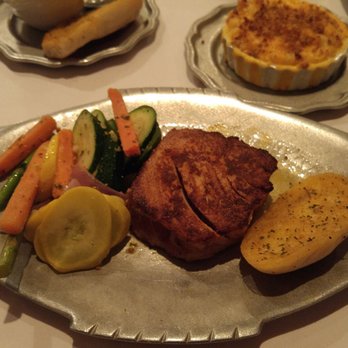 Mike Anderson S Seafood 199 Photos 155 Reviews 1500 Photo Of Mike Anderson S Seafood Gonzales La United States Closer Look At