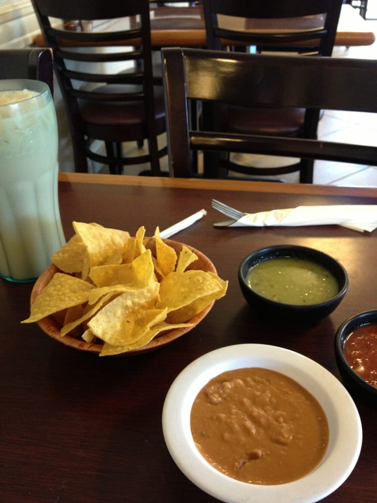 Taqueria Santa Rosa CLOSED Mexican 1129 S Cloverdale Blvd