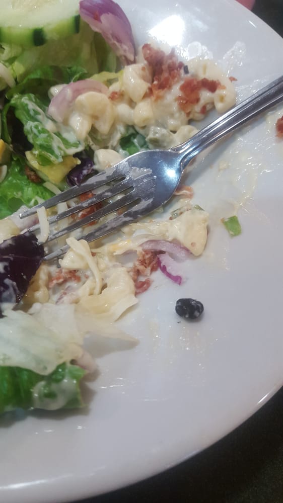 Do Not Go To This Place Rat In The Salad Bar Yelp Photo Of Round Table Pinole Ca United States Do Not Go